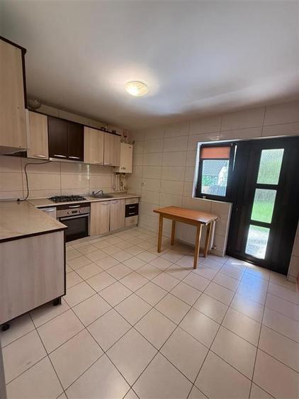 Vila 4 camere Lunca Cetatuii Str Trandafirilor - 14
