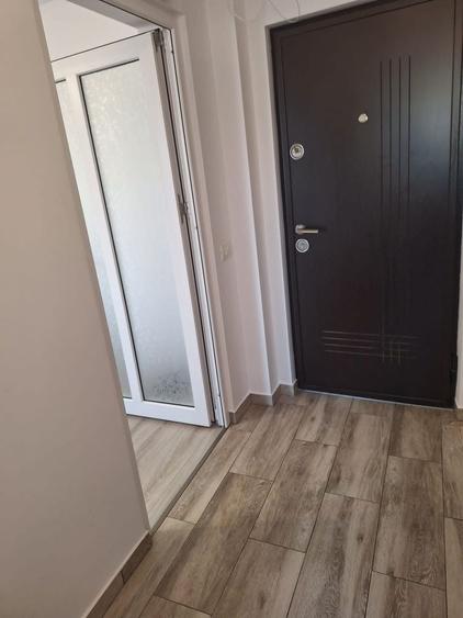 Garsonieră decomandată în Faleză
