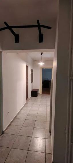 Apartament cu 3 camere, mobilat în 13 Septembrie