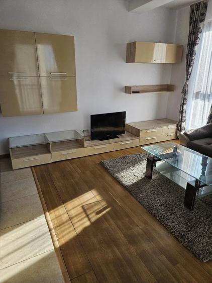 Apartament cu 2 camere semidecomandat în Ilia