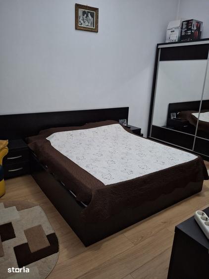 Apartament cu 2 camere semidecomandat în Grivița