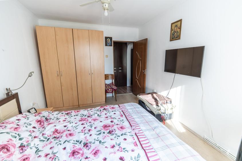 Apartament cu 3 camere semidecomandat în Mănăștur