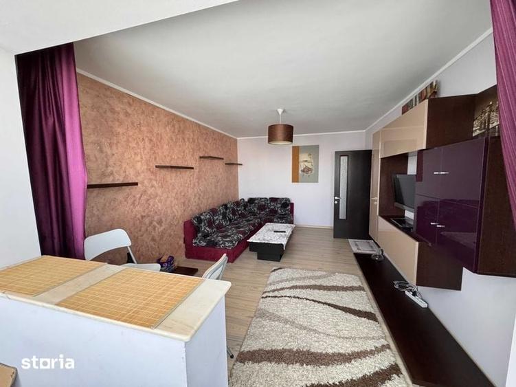 inchiriez apartament doua camere decomandat - 2