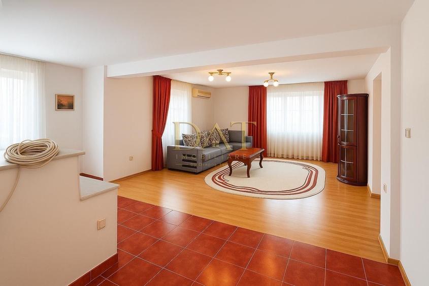 Apartament cu 3 camere semidecomandat, mobilat în Gheorgheni