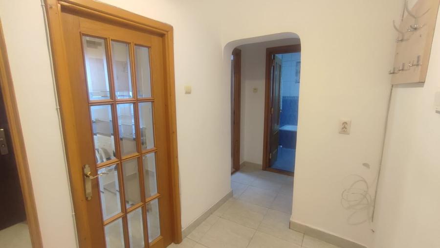 Apartament cu 2 camere în Micro 21