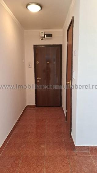 Apartament cu 2 camere decomandat în Drumul Taberei