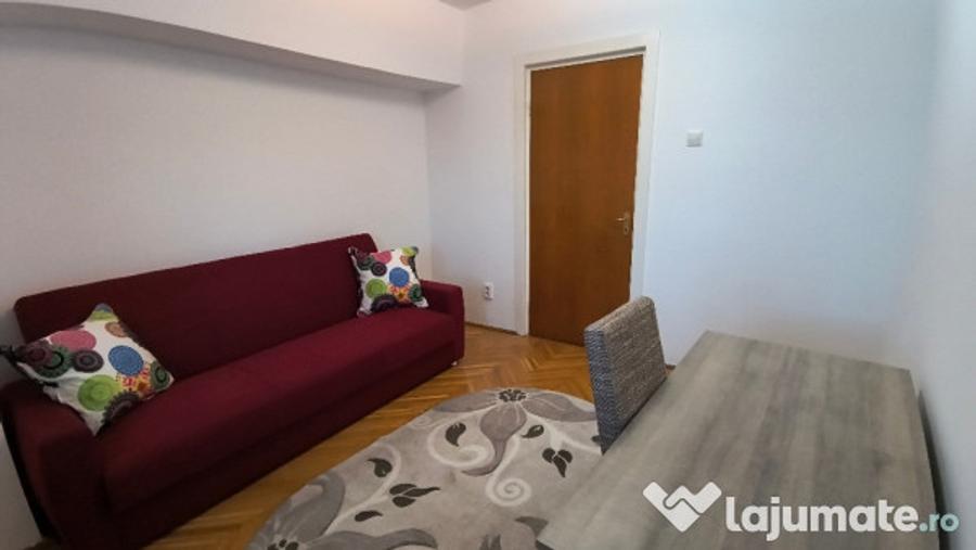 Apartament cu 4 camere decomandat, mobilat în Aviatorilor