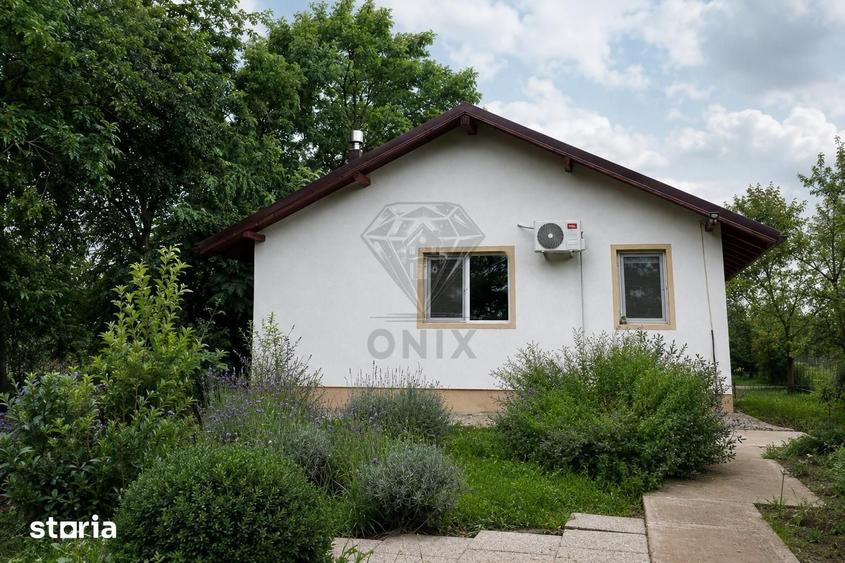 Casă cu 4 camere cu Teren 1468 Mp în Drăgănești