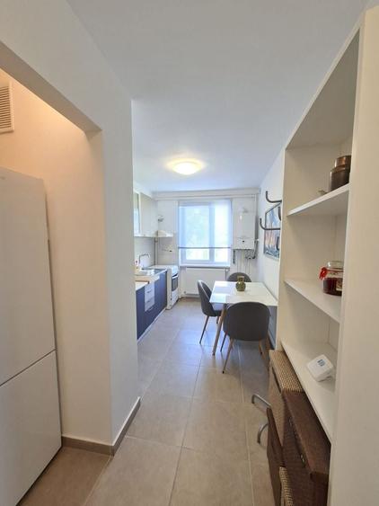 Apartament 3 camere lingă Facultatea de Medicina - 17