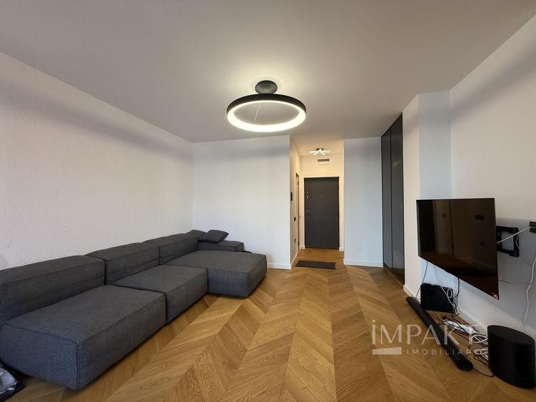 Apartament cu 2 camere semidecomandat, mobilat în Andrei Mureșanu