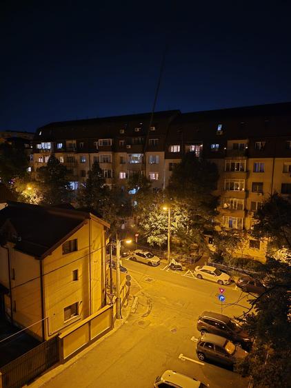 Apartament cu 3 camere decomandat în Dristor