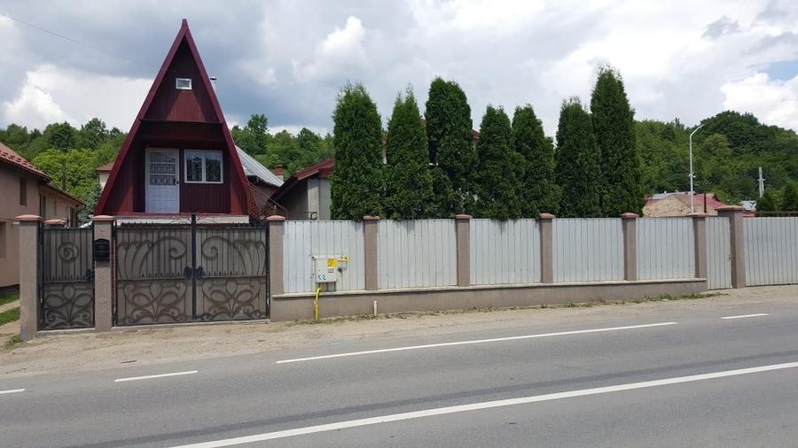 Casă cu 3 camere în Lunca