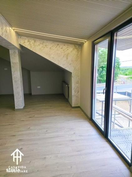 Apartament cu 3 camere în Coșteiu