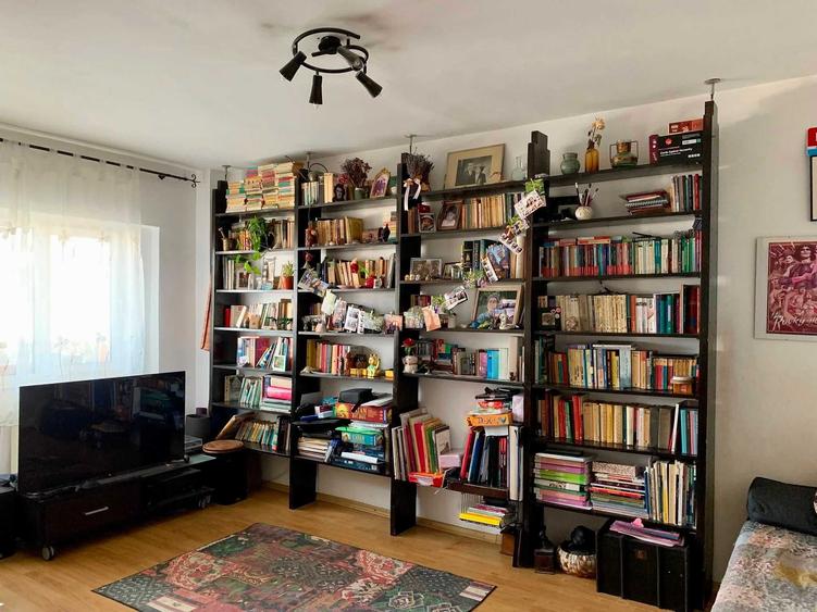 Apartament cu 3 camere decomandat în Ultracentral
