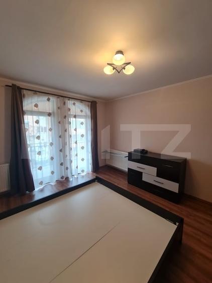 Duplex cu 4 camere cu Canalizare în Florești