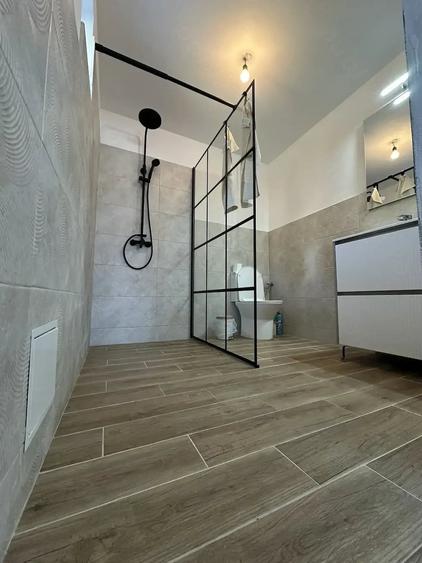 Casă cu 5 camere cu Teren 415 Mp în Baciu