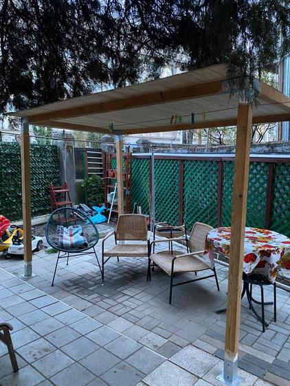 Casă individuală cu 4 camere cu Canalizare în Cotroceni