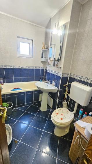 Apartament cu 2 camere decomandat în Siderurgiștilor