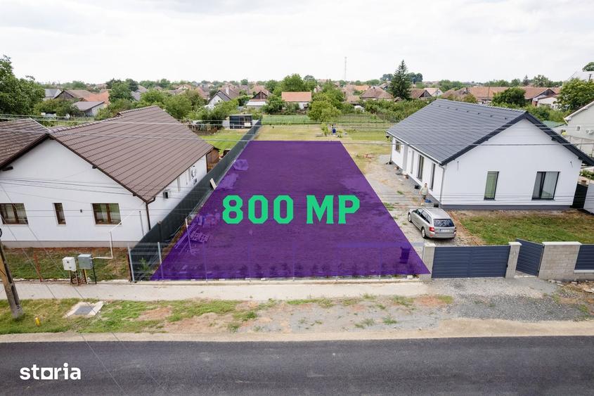 Teren de 800 mp, în Zimandu Nou