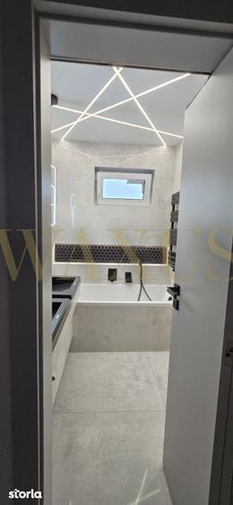 Apartament cu 3 camere, mobilat în Central