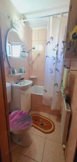 Apartament cu 2 camere semidecomandat în Zărnești