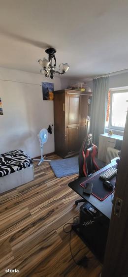 Apartament cu 2 camere semidecomandat în Brazda lui Novac