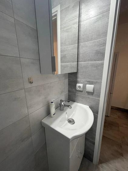 Garsonieră decomandată în Ciupercenii Noi
