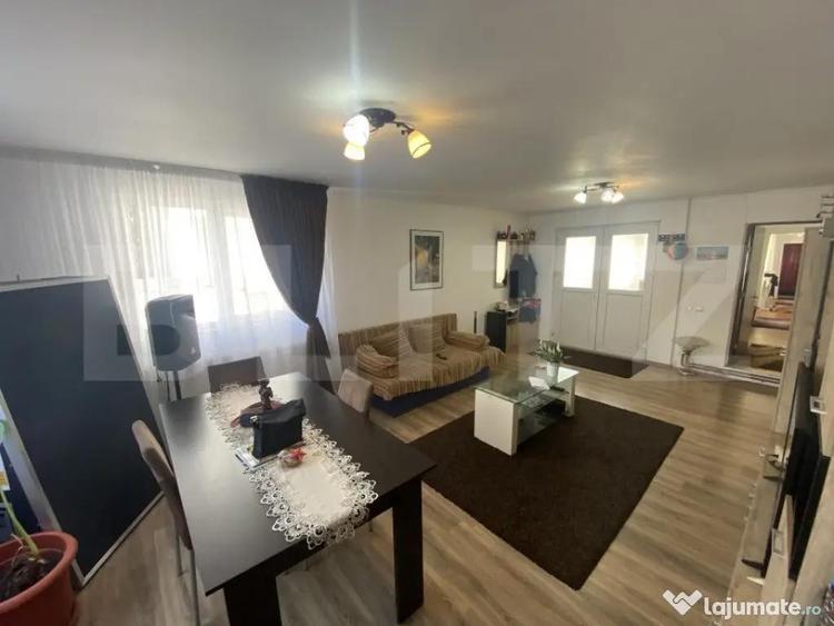 Casă cu 4 camere cu Teren 380 Mp în 1 Mai