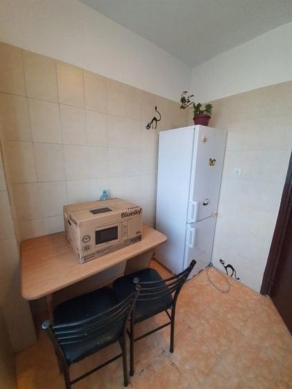 Garsonieră decomandată, mobilată în Rahova