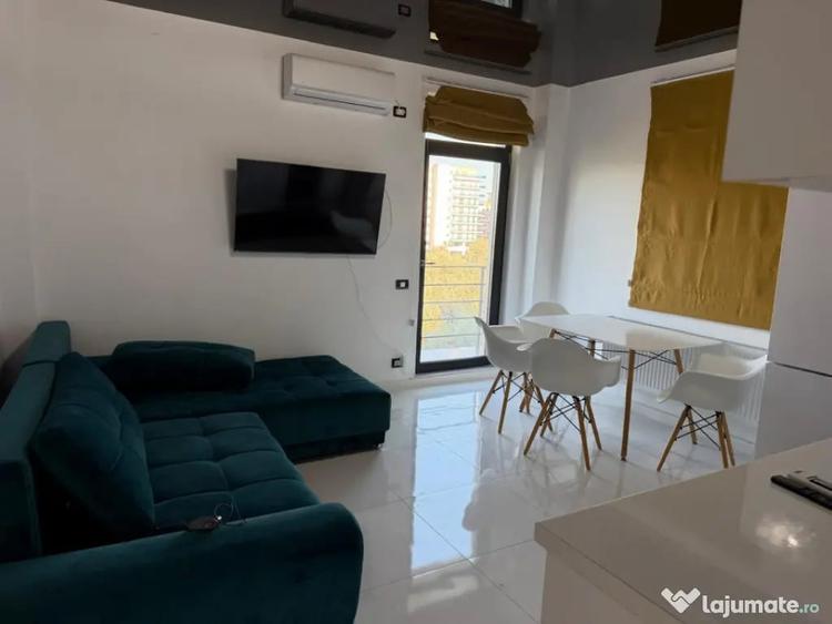 Apartament cu 2 camere decomandat în Central