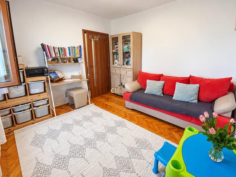 Apartament cu 2 camere semidecomandat, mobilat în Gheorgheni