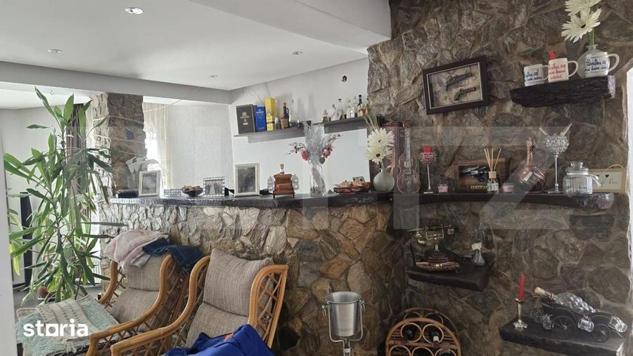 Casă cu 5 camere cu Teren 2800 Mp în Odoreu