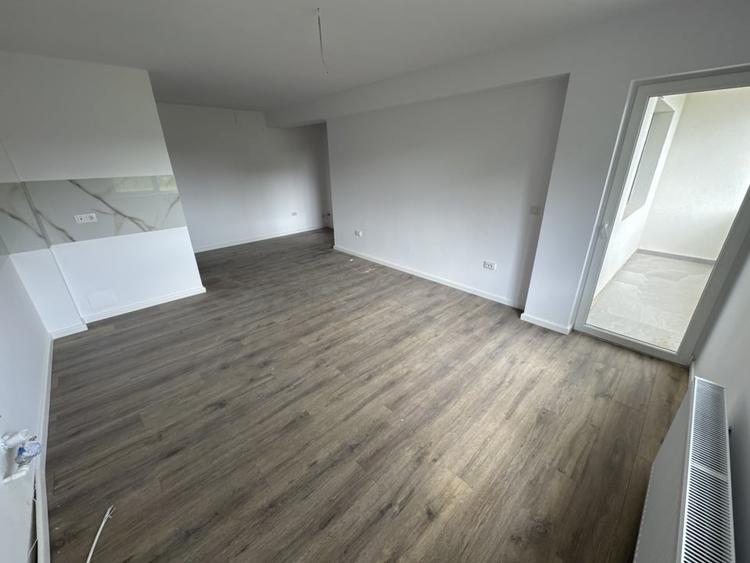 Apartament cu 2 camere decomandat în Sud