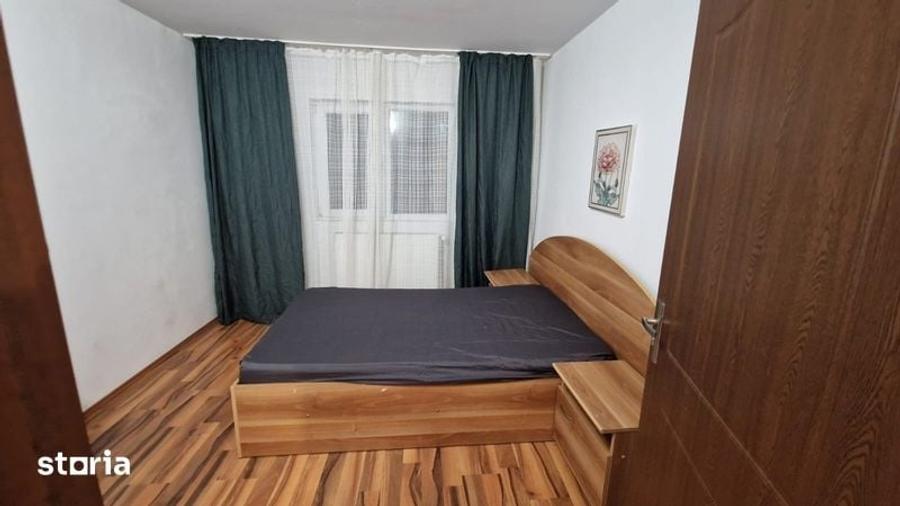 Apartament cu 3 camere în Brazda lui Novac