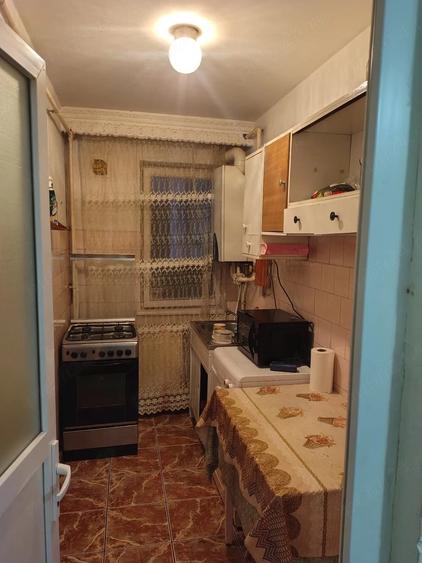 Apartament cu 2 camere semidecomandat în Alecu Russo