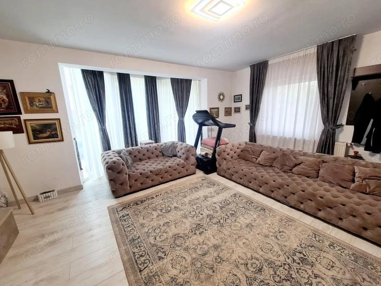 Casă cu 4 camere cu Teren 300 Mp în Goranu