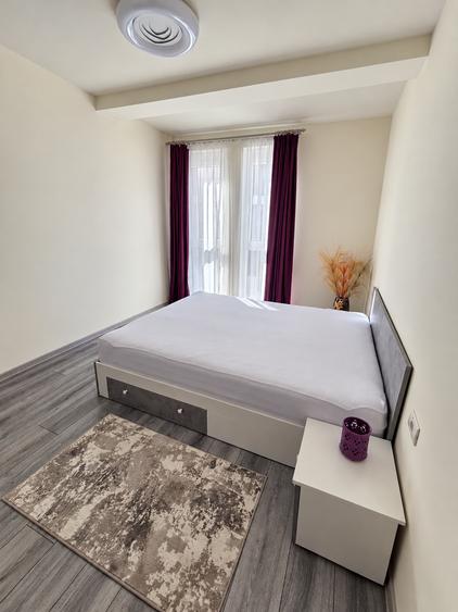 Apartament cu 3 camere decomandat, mobilat în Aradului