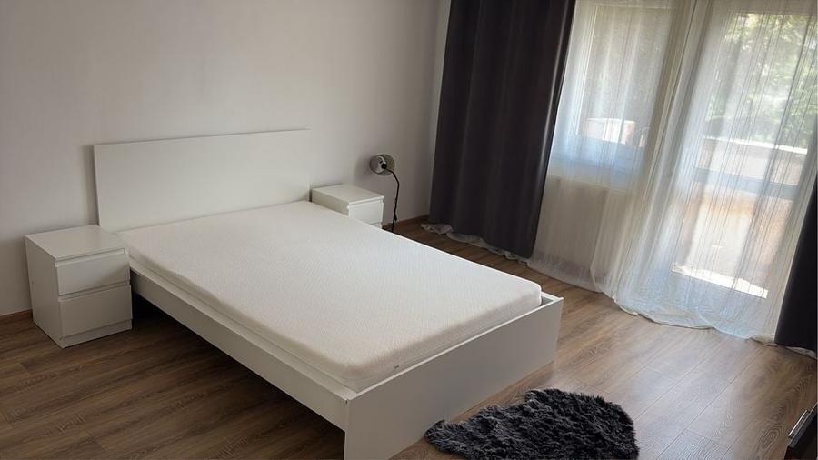 Garsonieră decomandată în Răcădău