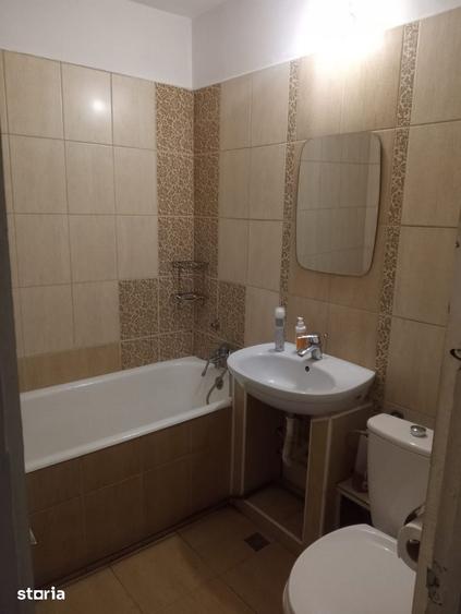 Apartament cu 2 camere decomandat în Calea lui Traian-Sud