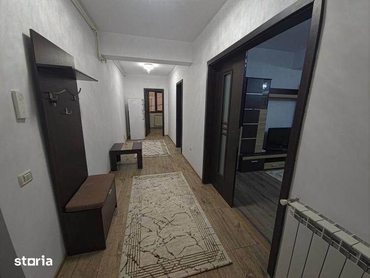 Apartament cu 2 camere decomandat, mobilat în Faleza Nord