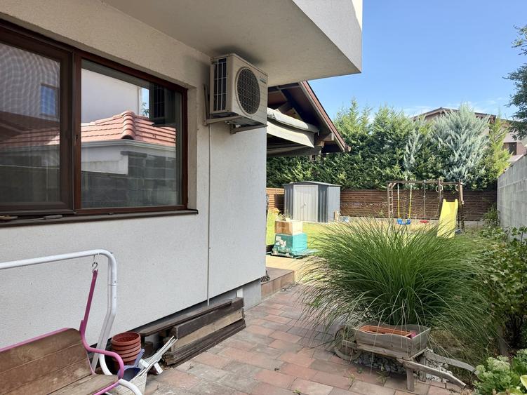 Duplex cu 4 camere cu Canalizare în Dumbrăvița