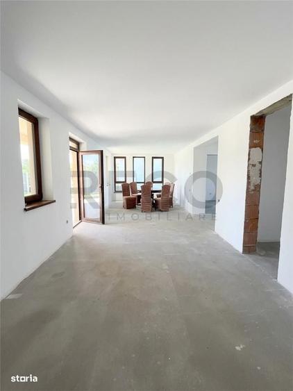 Casă cu 3 camere în Cihei