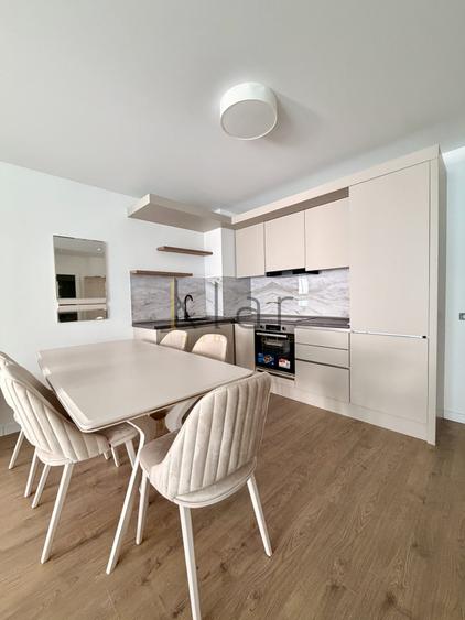 Apartament cu 3 camere semidecomandat, mobilat în Zorilor