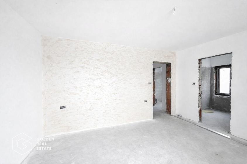 Duplex cu 5 camere cu Canalizare în Moșnița Veche
