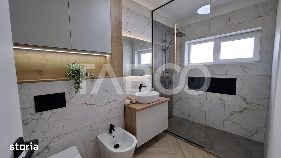 Apartament cu 5 camere decomandat în Cristian