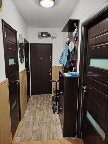 Apartament cu 2 camere decomandat în Drumul Taberei