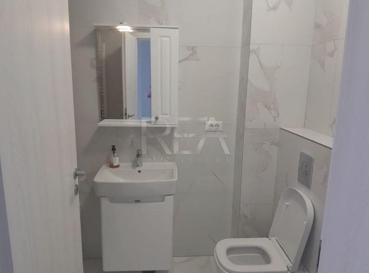 Apartament cu 2 camere decomandat, mobilat în Păcii