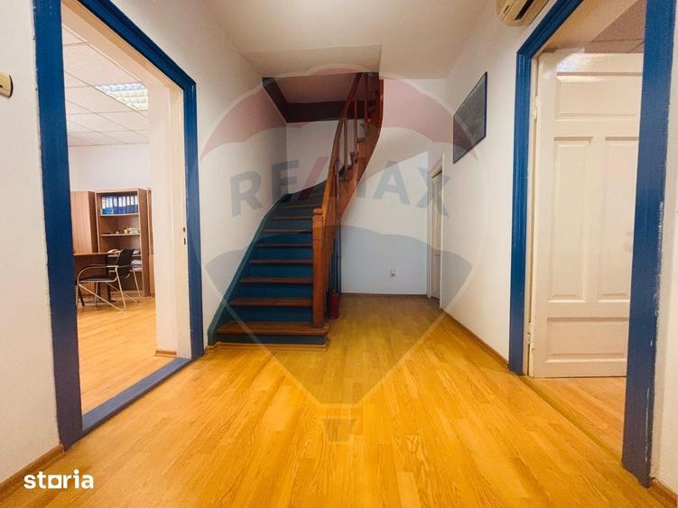 Spa?iu de birouri central 2 camere in apropriere Bd. Mamaia Constanta - 3