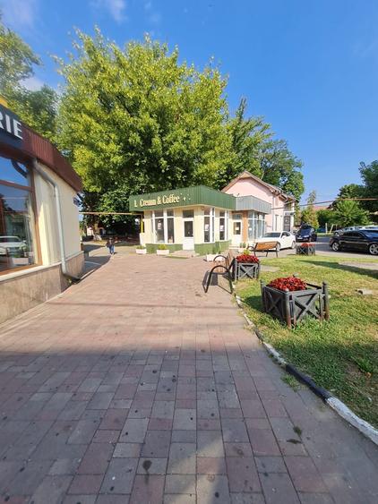 Spațiu comercial, de 30 mp, în Central