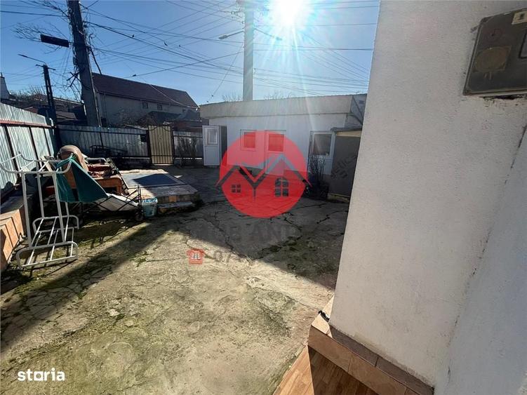Casă cu 2 camere cu Teren 221 Mp în Central